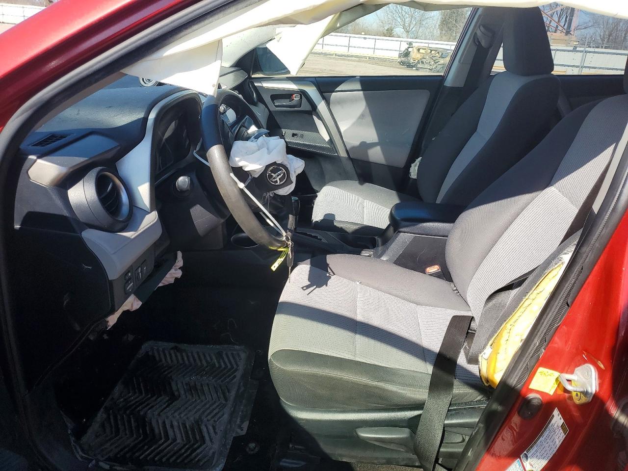 2015 TOYOTA RAV4 LE photo 7