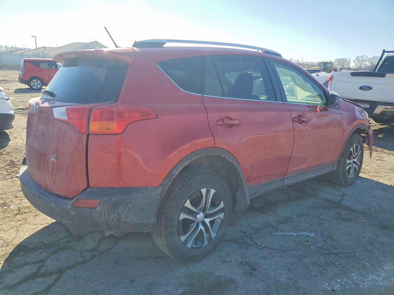 2015 TOYOTA RAV4 LE photo 3