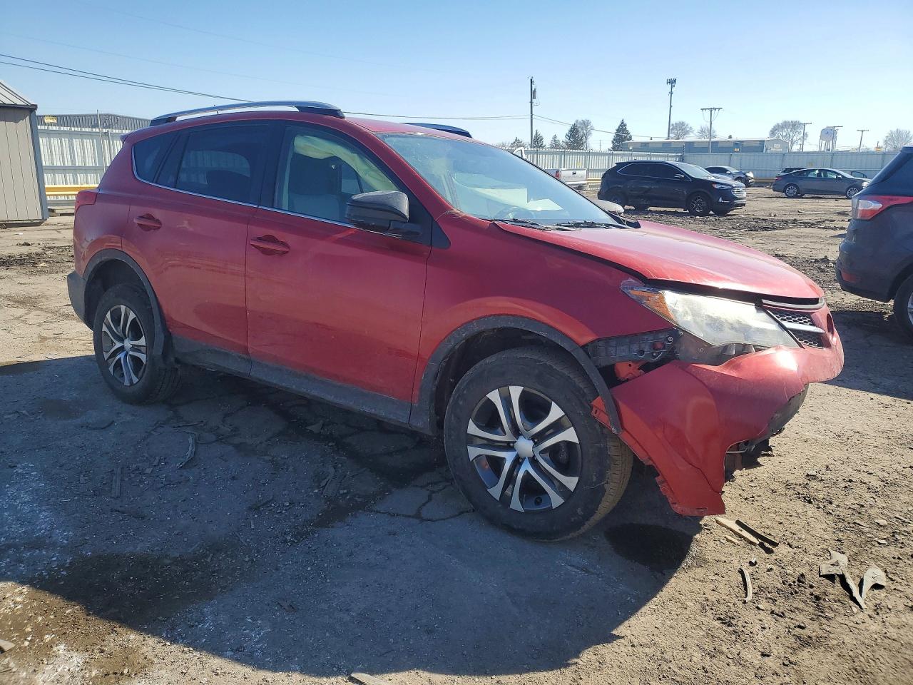 2015 TOYOTA RAV4 LE photo 4