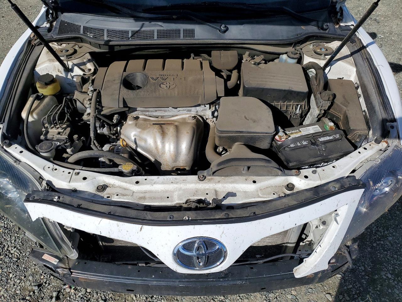 2011 TOYOTA CAMRY SE photo 21