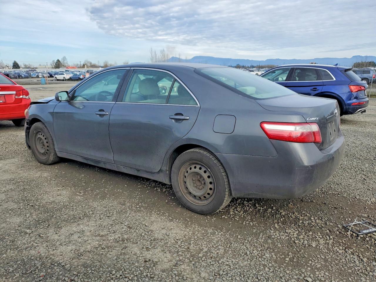 2007 TOYOTA CAMRY LE photo 3