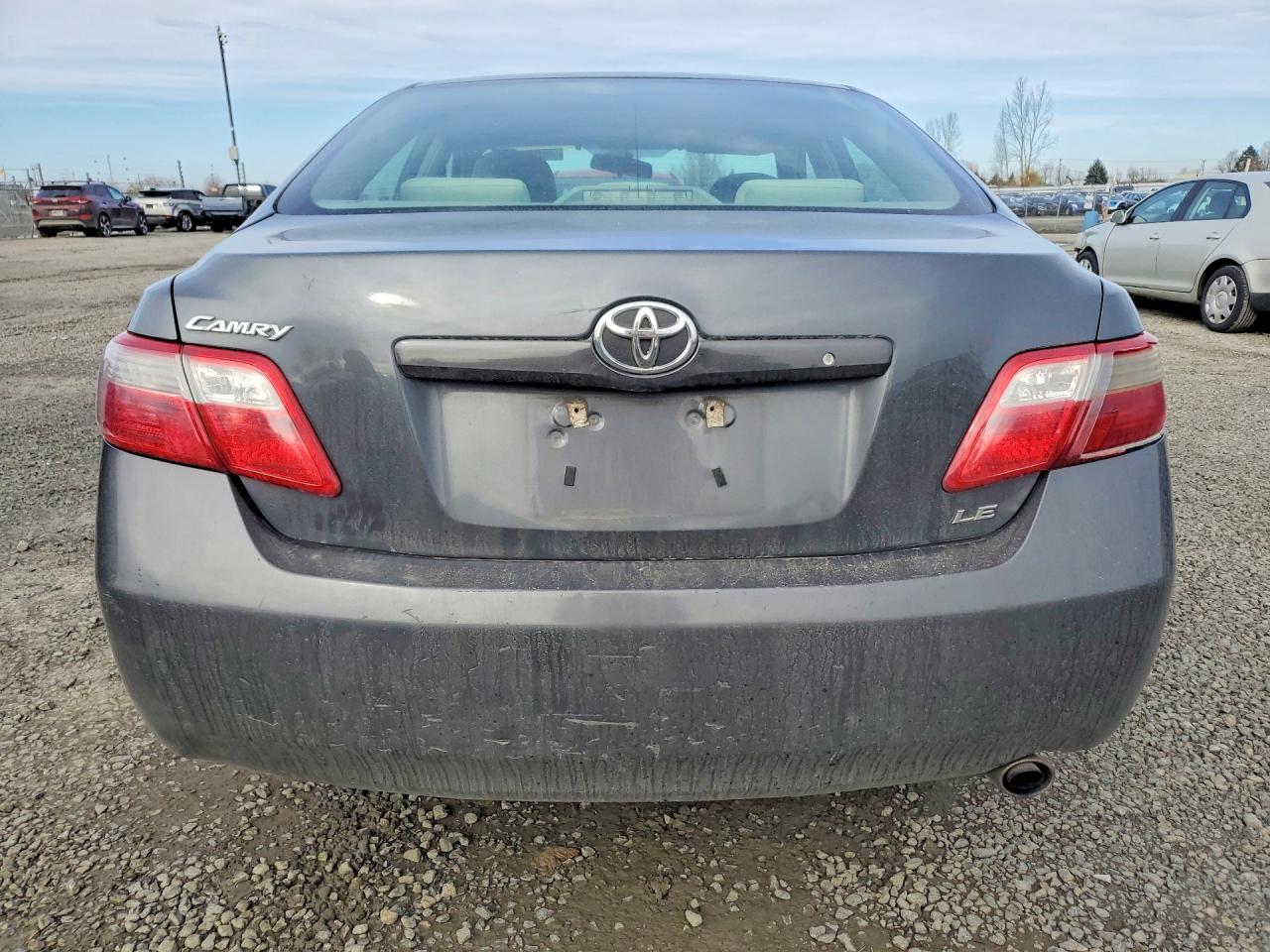 2007 TOYOTA CAMRY LE photo 11
