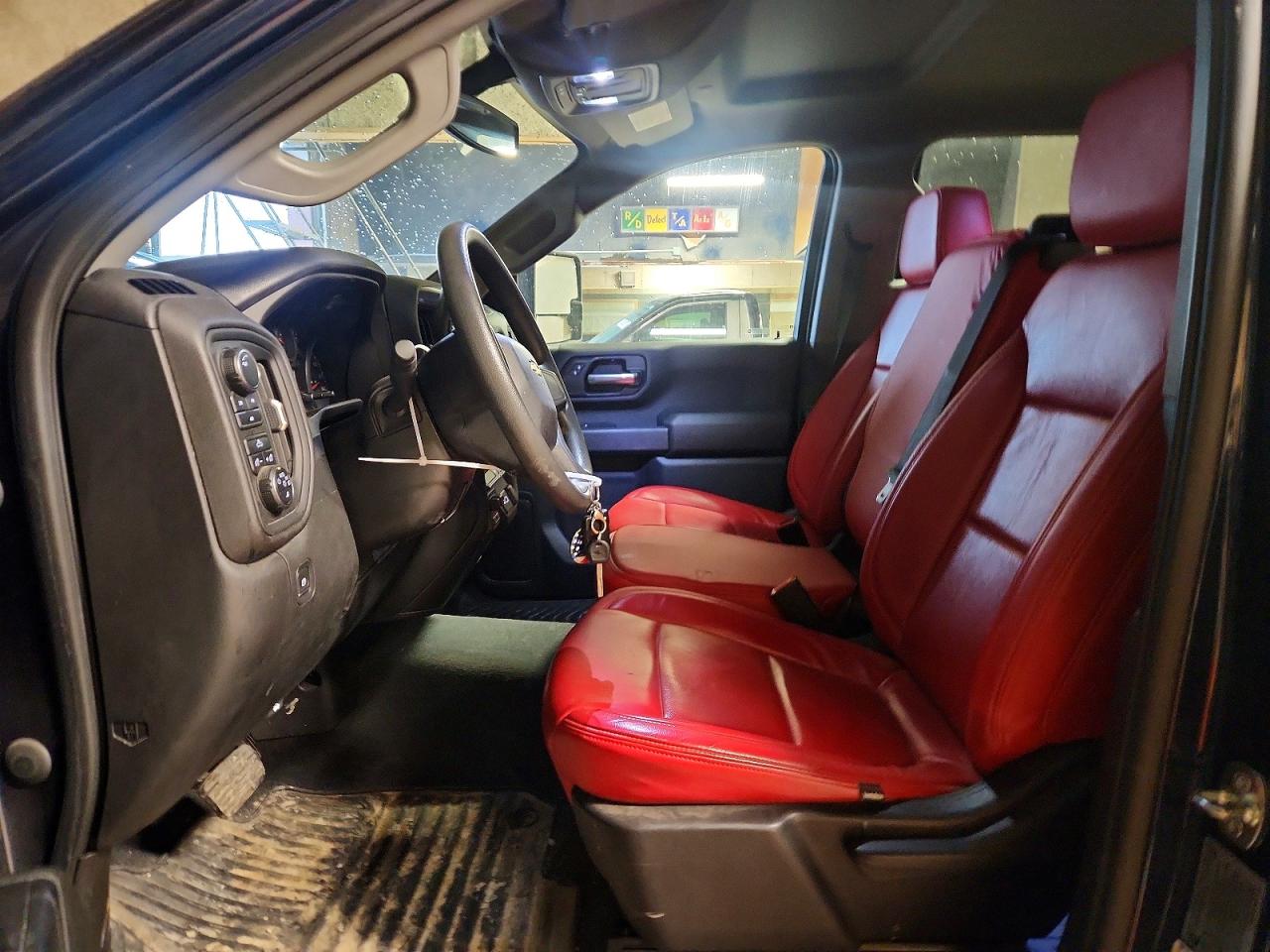 2021 CHEVROLET SILVERADO K2500 CUSTOM photo 19