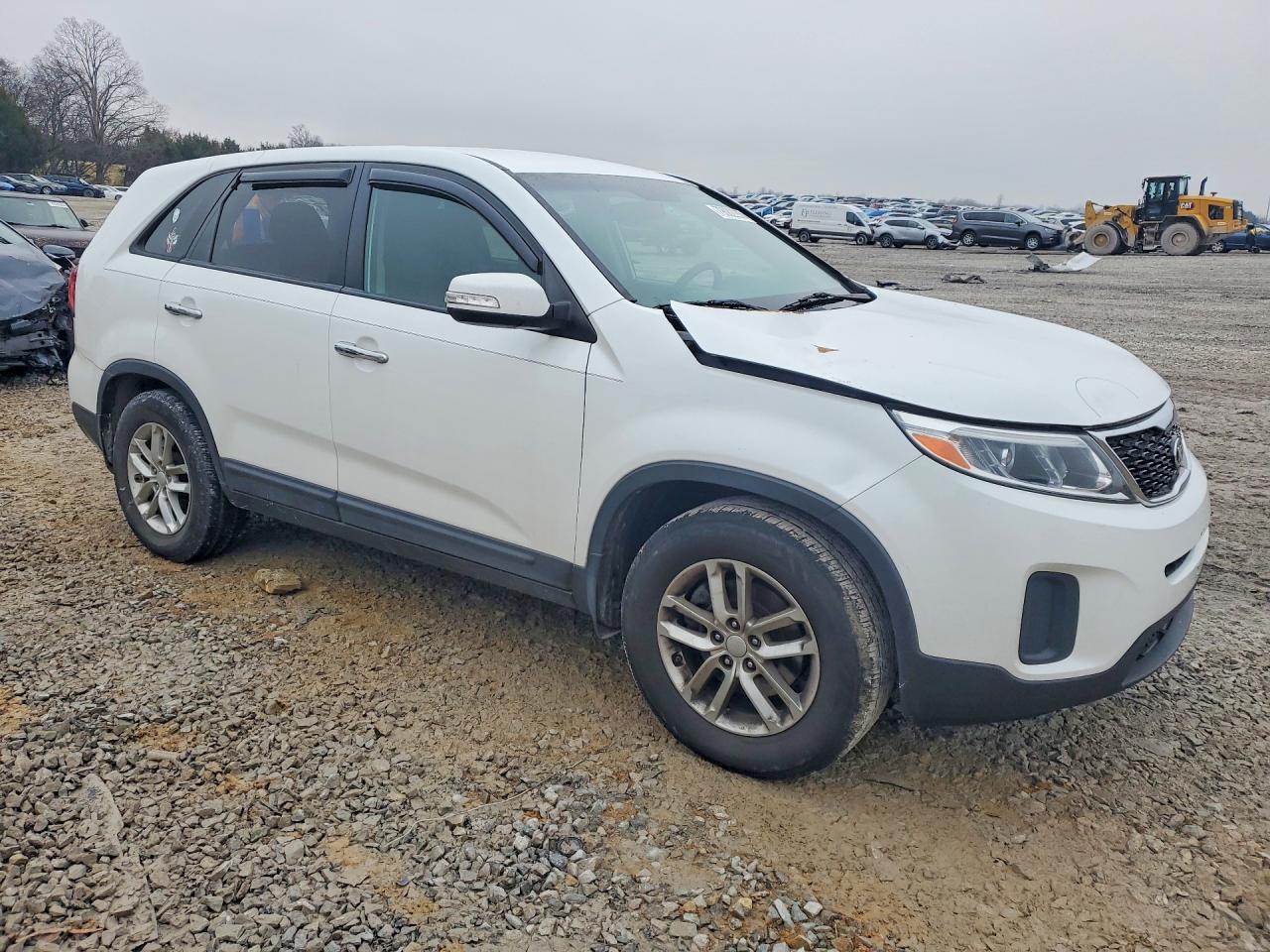 2015 KIA SORENTO photo 4