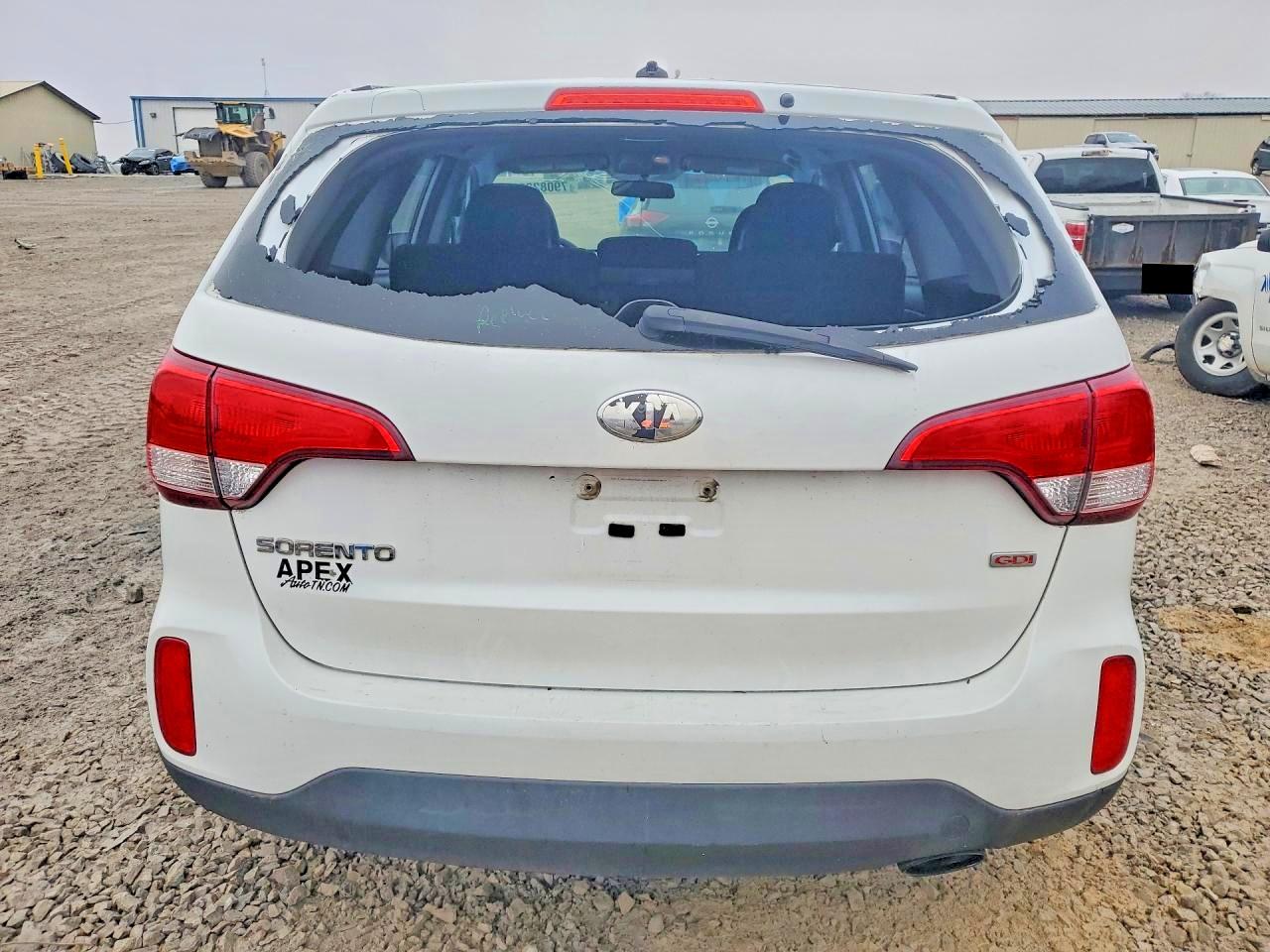 2015 KIA SORENTO photo 6