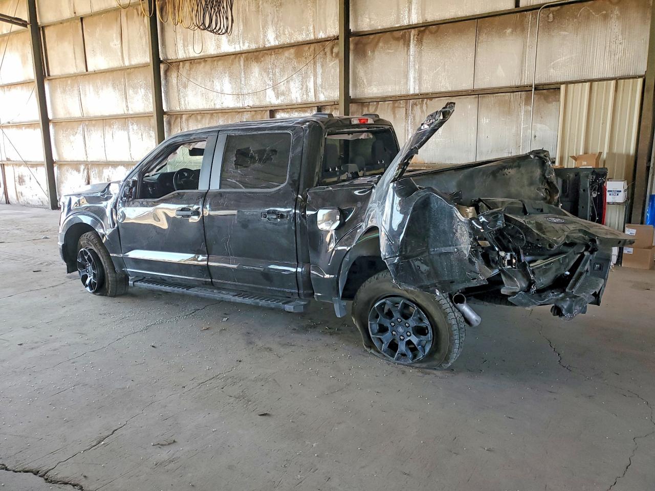 2025 FORD F150 STX photo 2