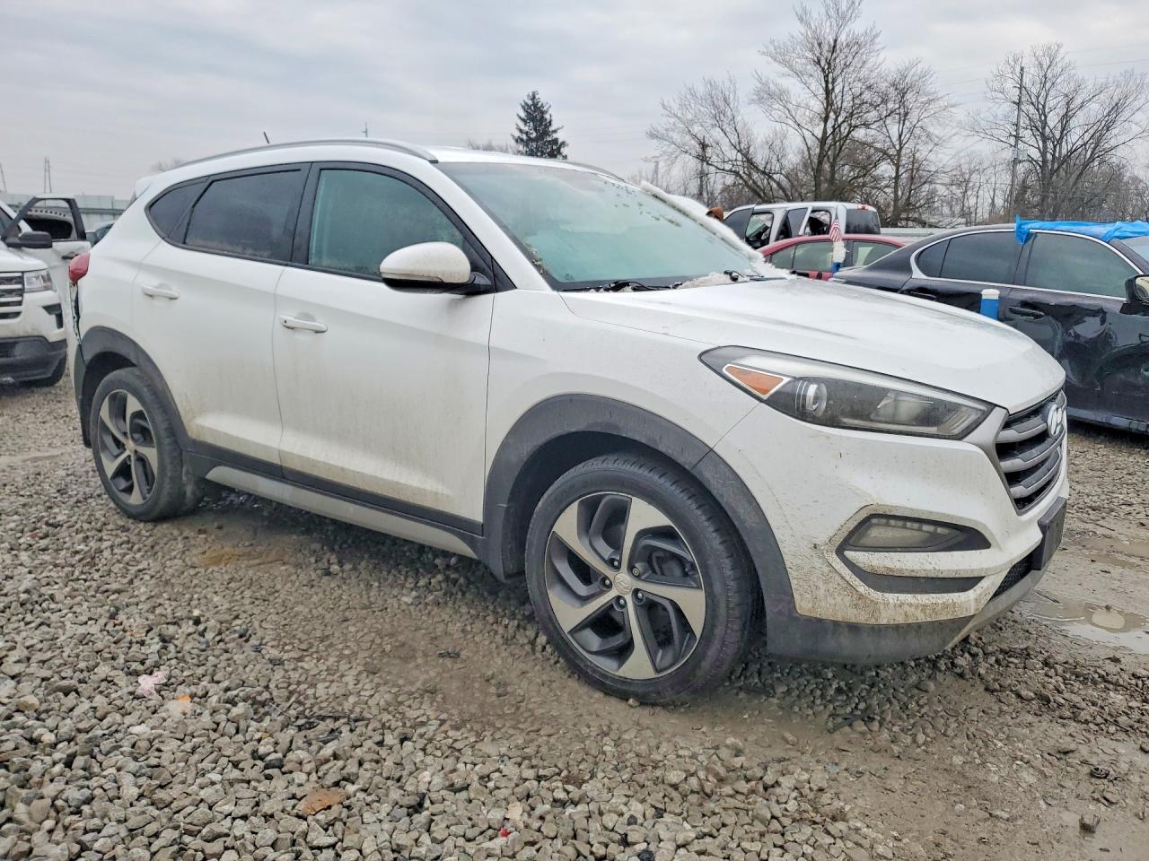 2017 HYUNDAI TUCSON SPORT photo 4