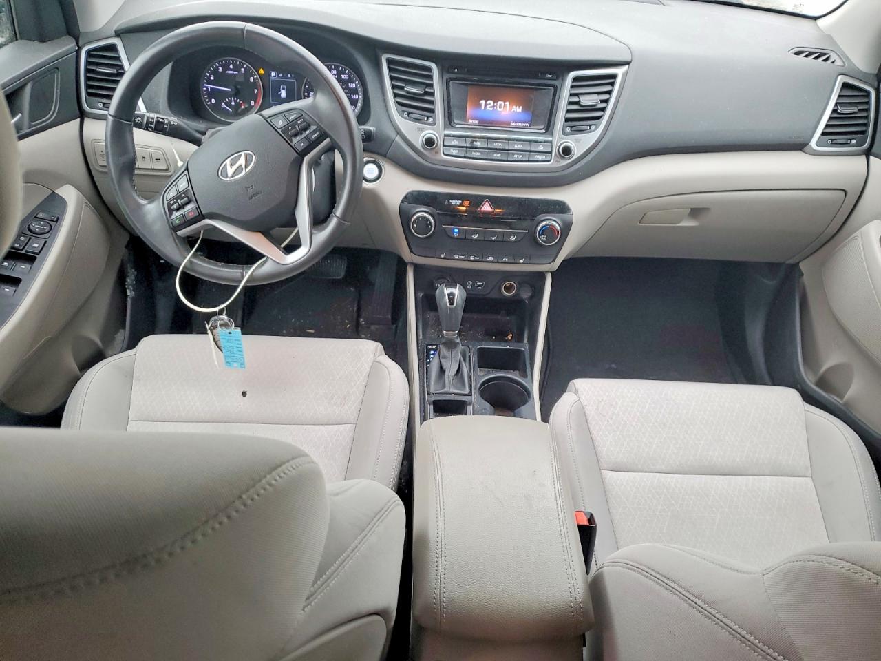 2017 HYUNDAI TUCSON SPORT photo 8