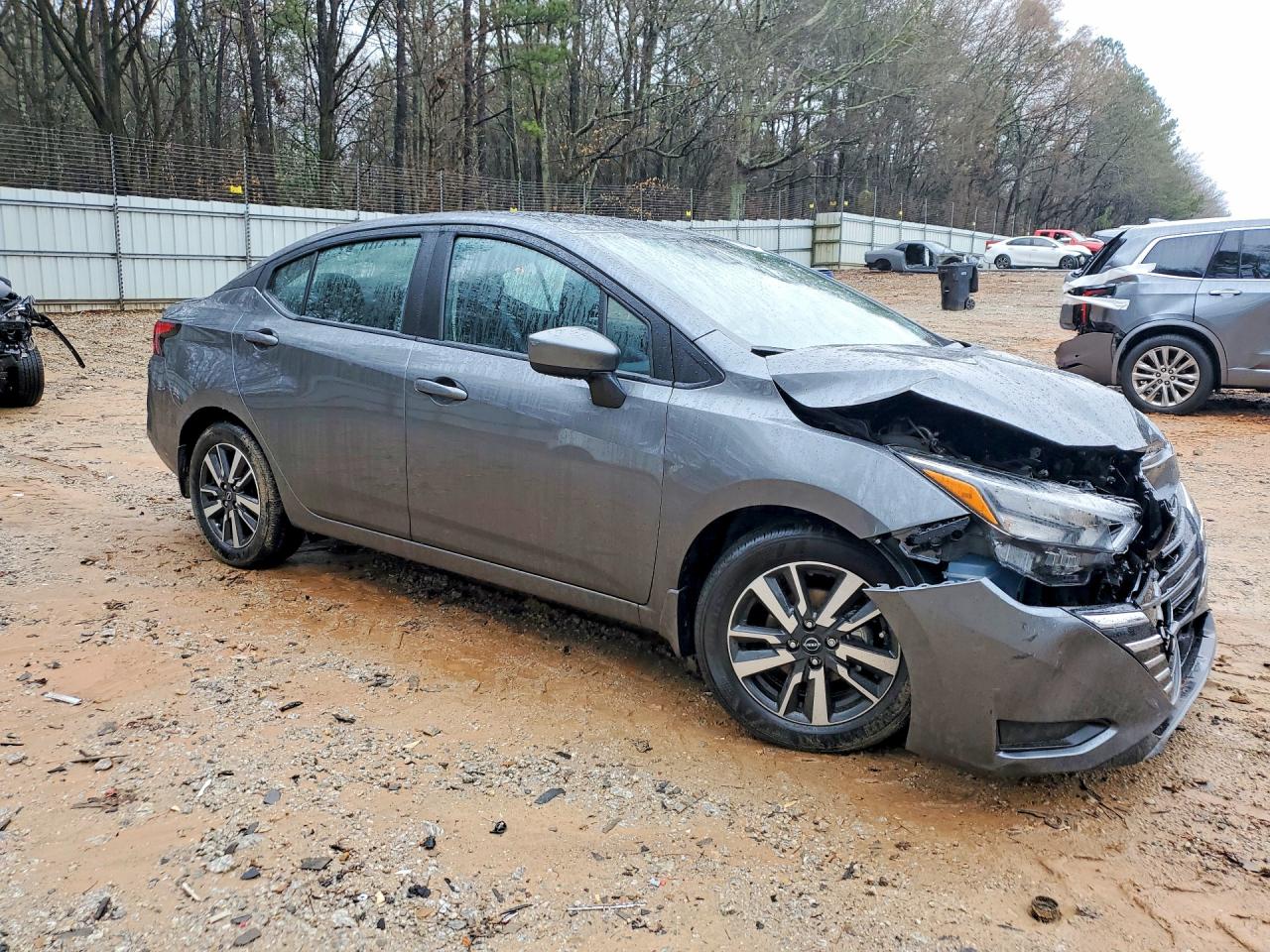 2025 NISSAN VERSA SV photo 13