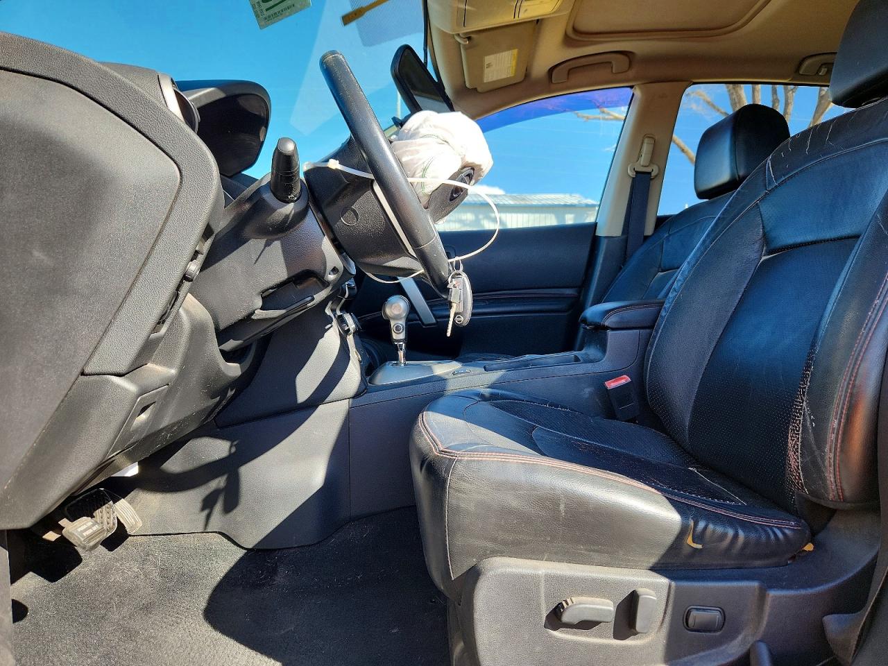 2011 NISSAN ROGUE S photo 25