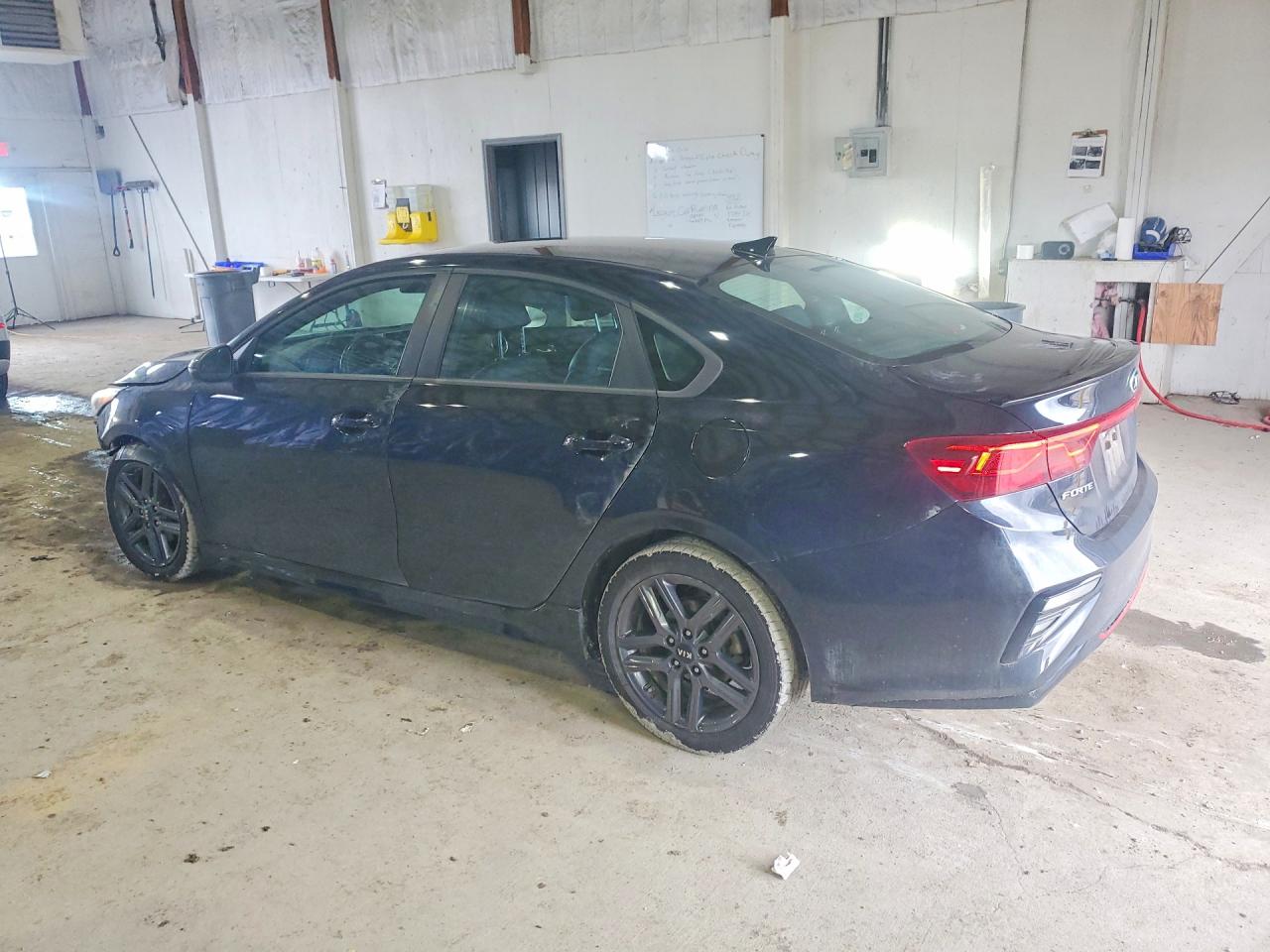 2021 KIA FORTE GT-LINE photo 3