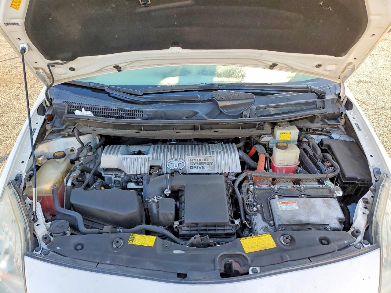 2012 TOYOTA PRIUS TWO photo 21