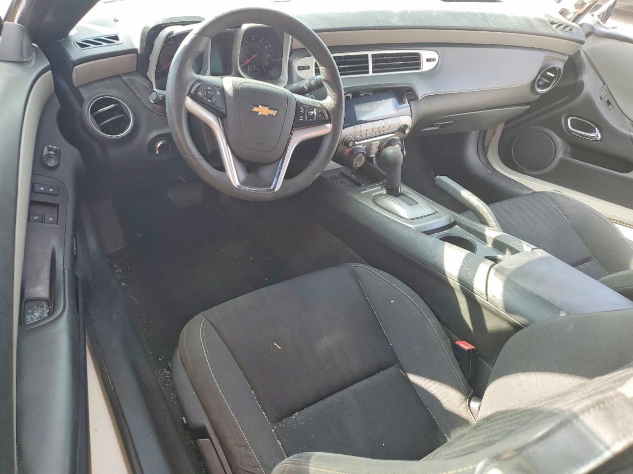 2015 CHEVROLET CAMARO LS photo 22