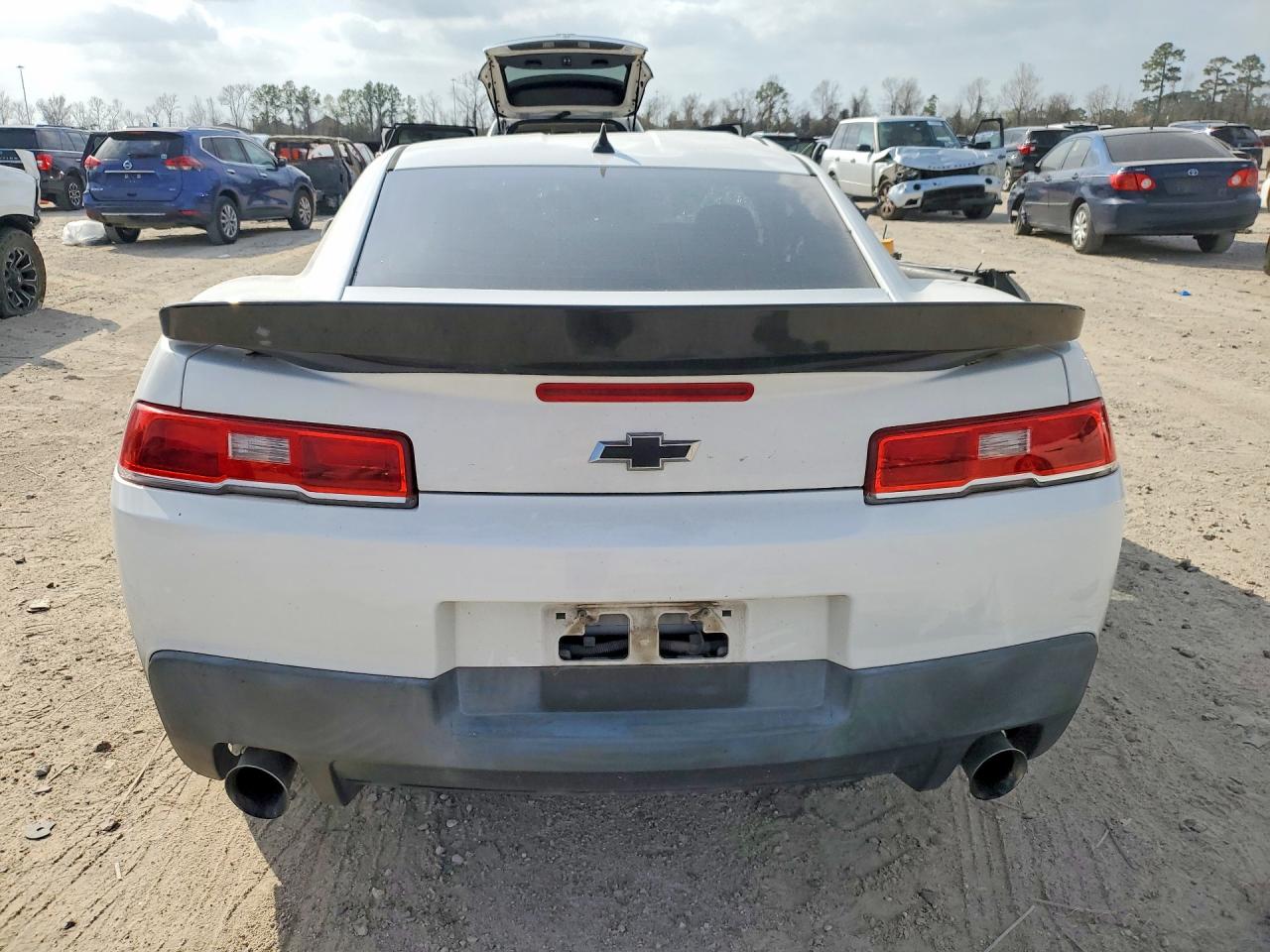 2015 CHEVROLET CAMARO LS photo 16