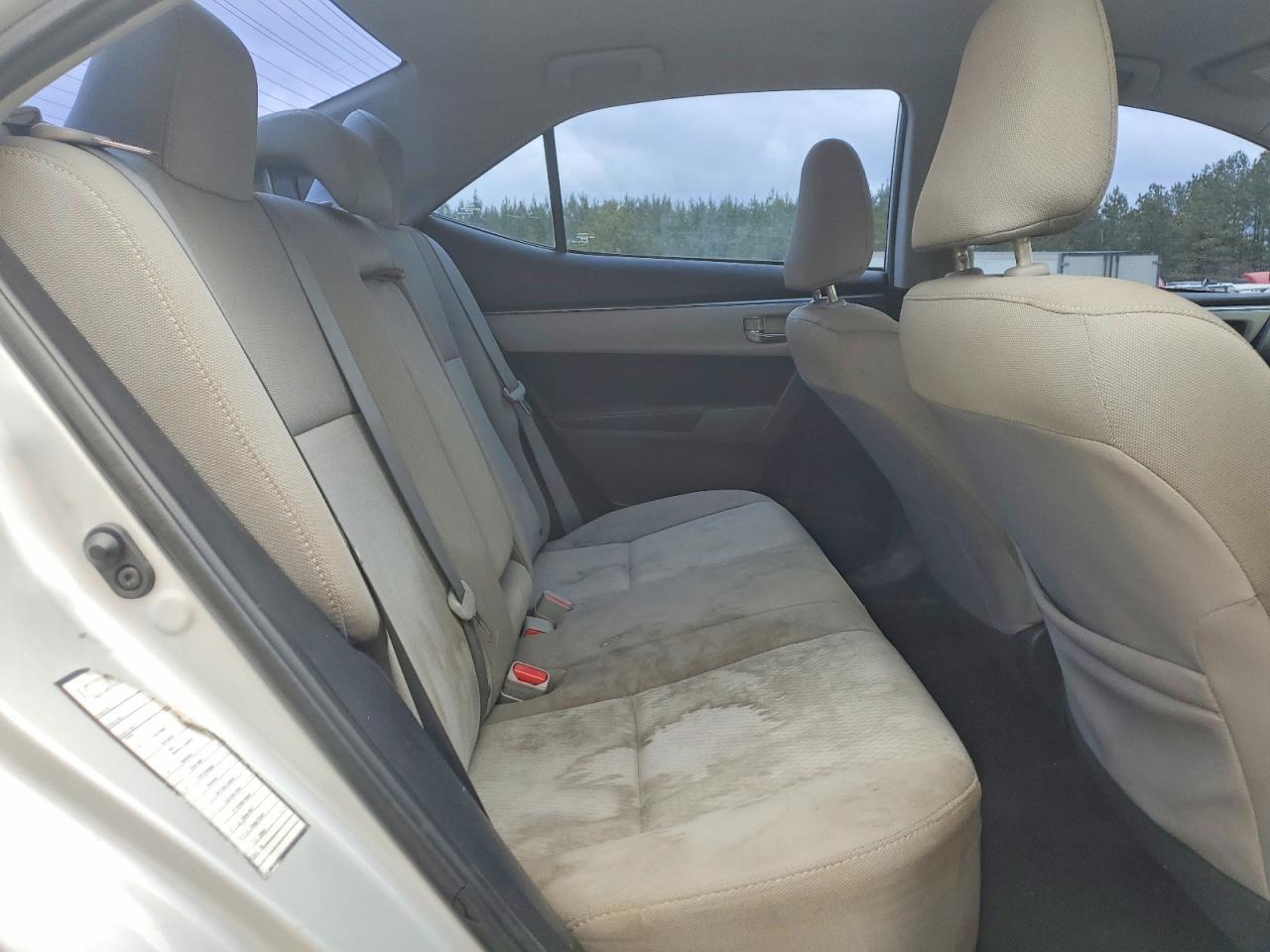 2016 TOYOTA COROLLA LE photo 28