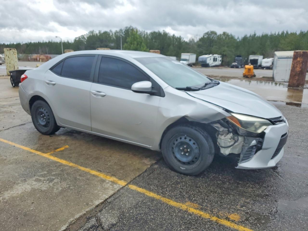 2016 TOYOTA COROLLA LE photo 10