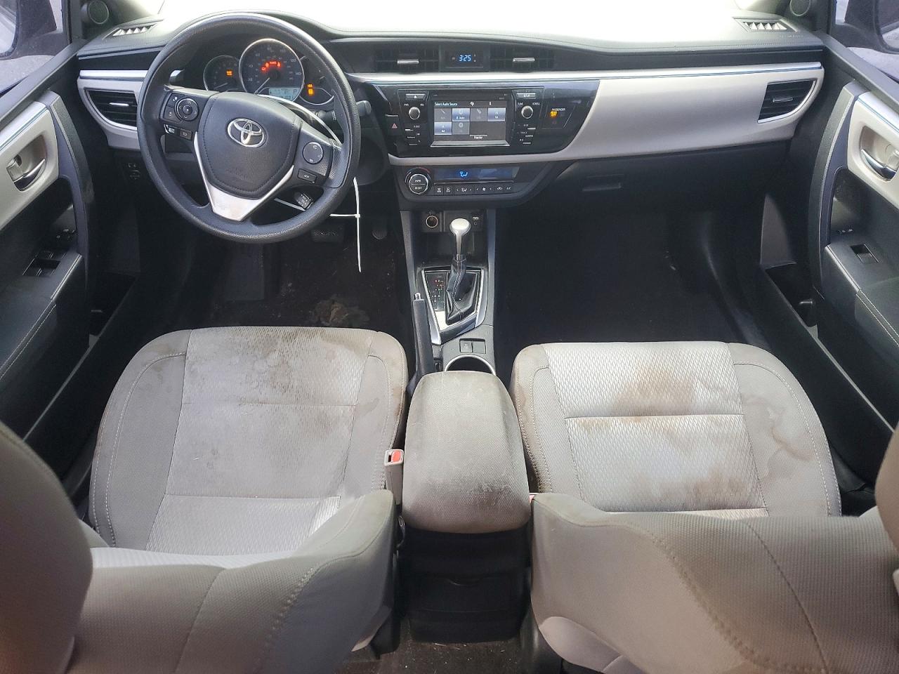 2016 TOYOTA COROLLA LE photo 22