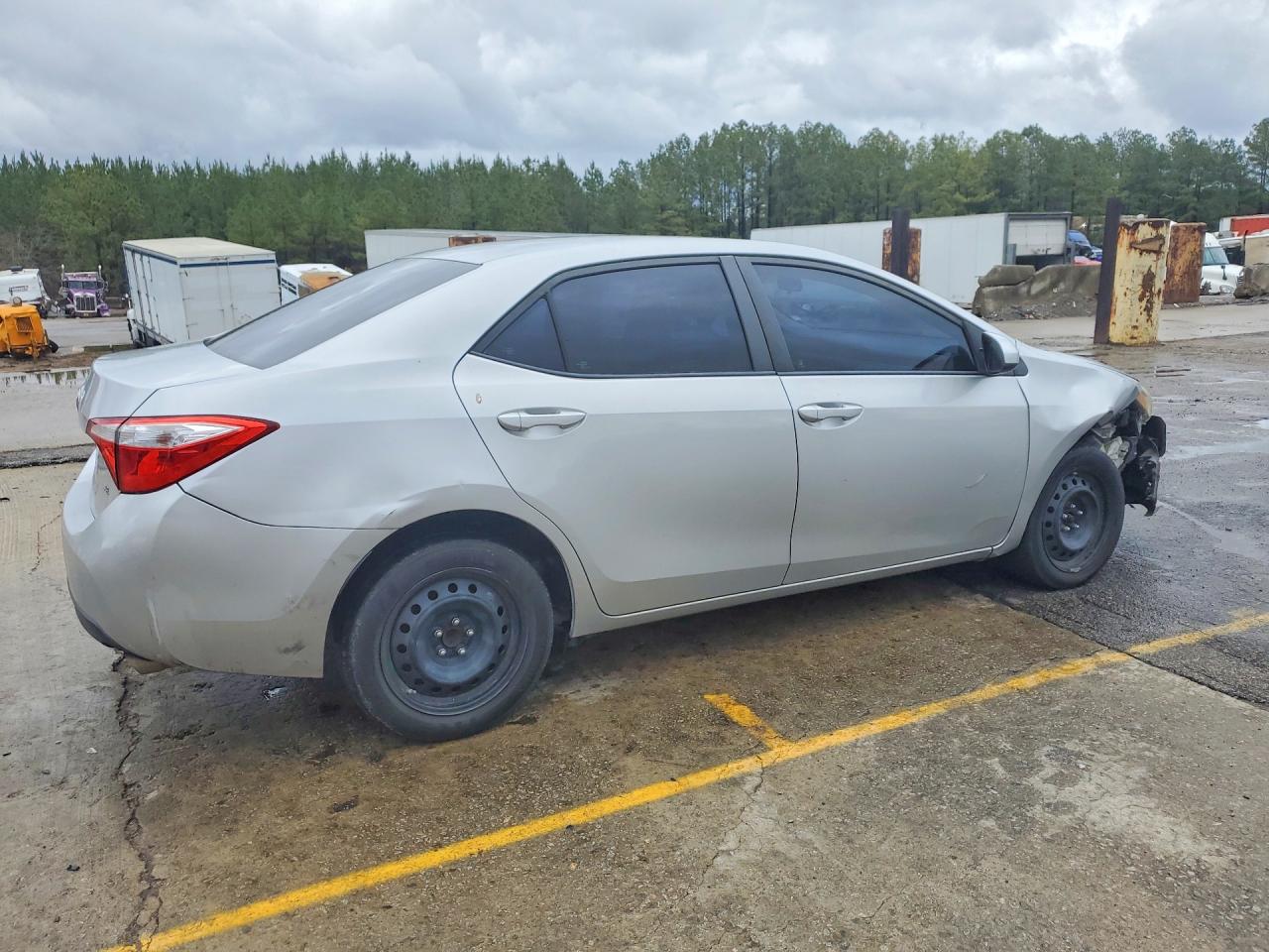 2016 TOYOTA COROLLA LE photo 7