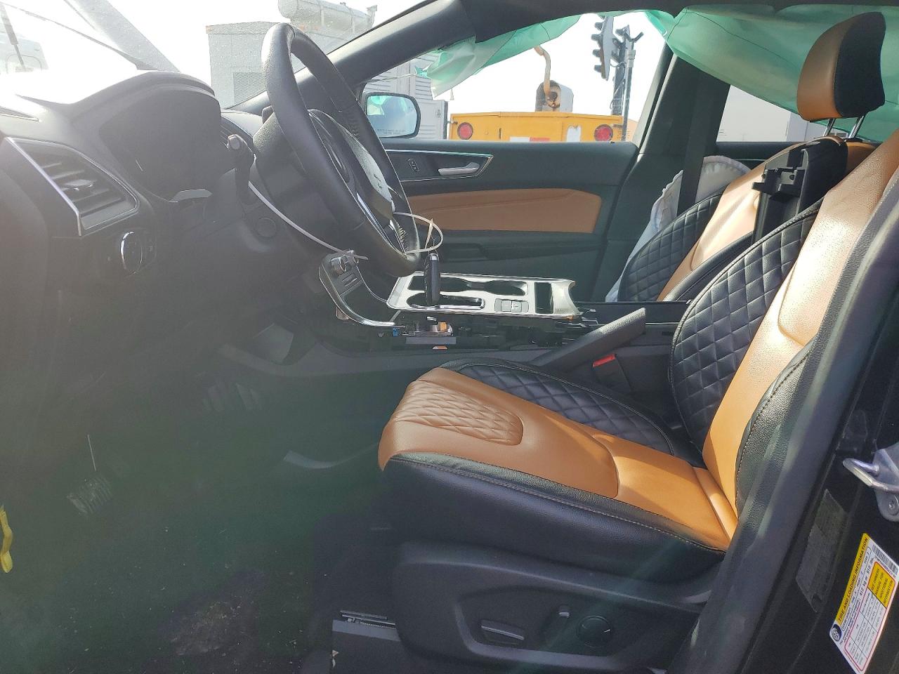 2024 FORD EDGE TITANIUM photo 19