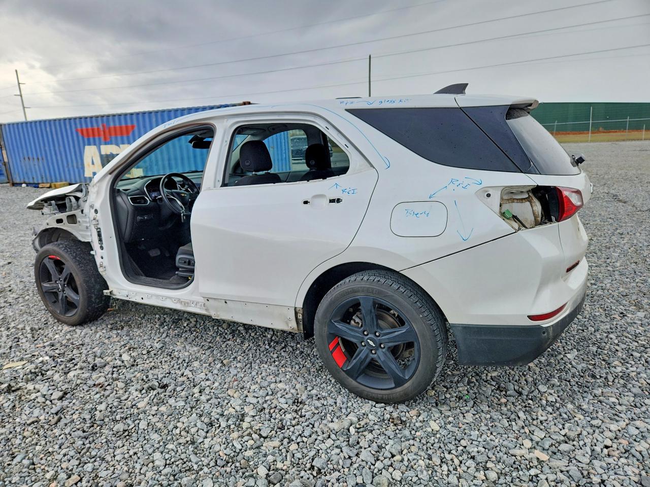 2019 CHEVROLET EQUINOX LT photo 3