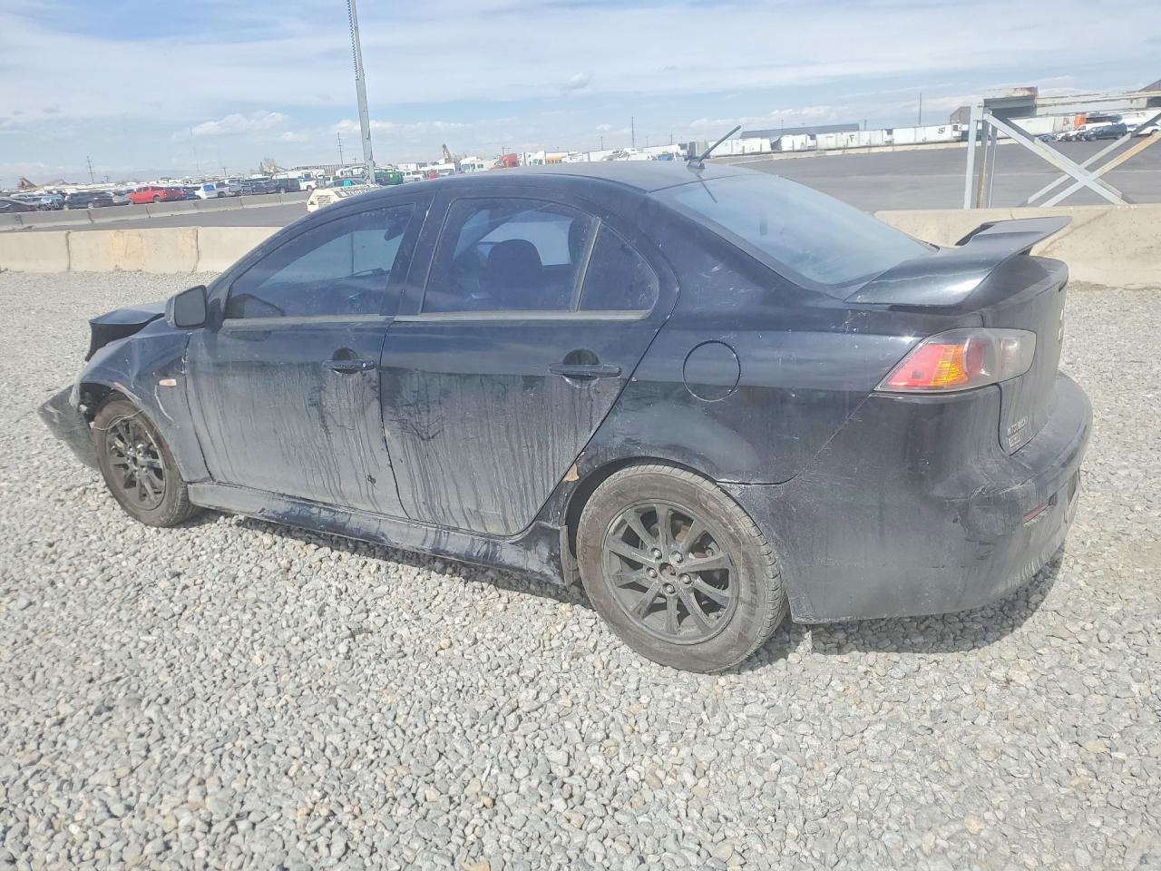 2012 MITSUBISHI LANCER SE photo 3