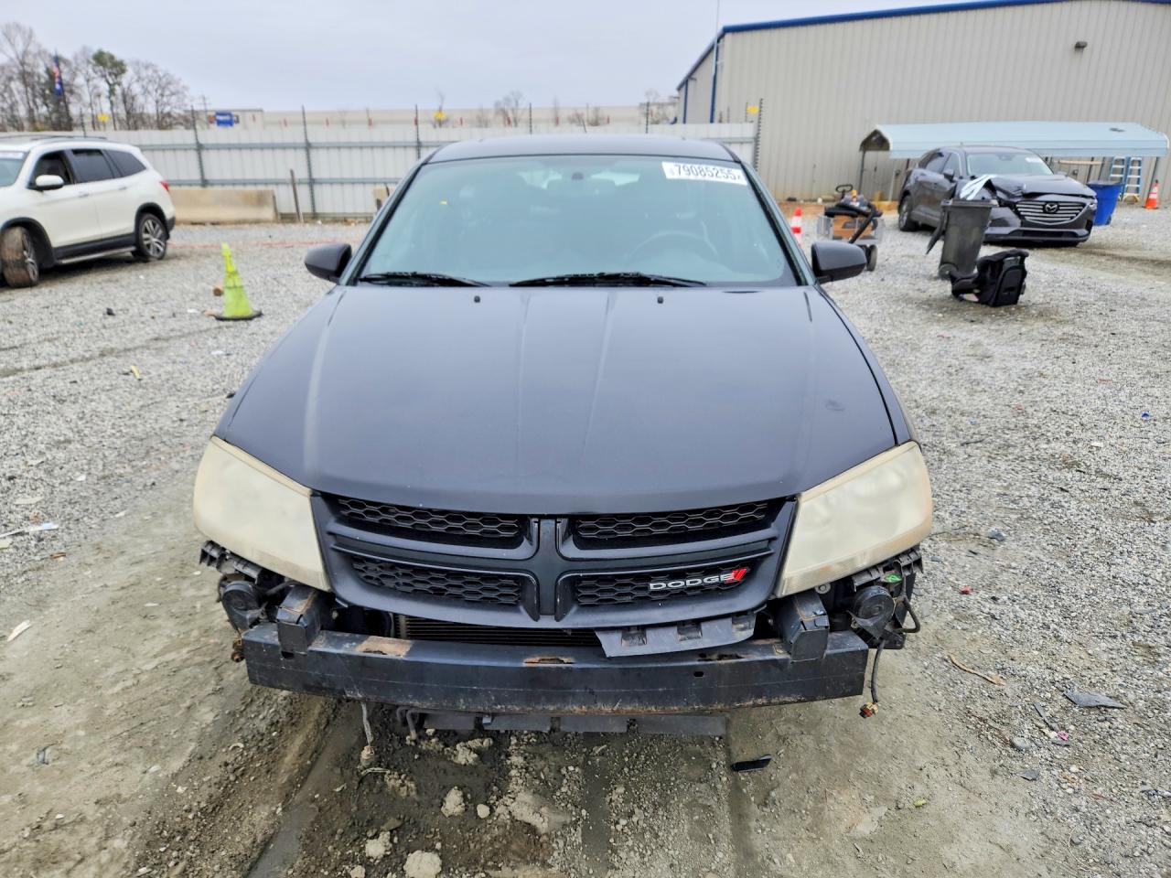2013 DODGE AVENGER photo 5