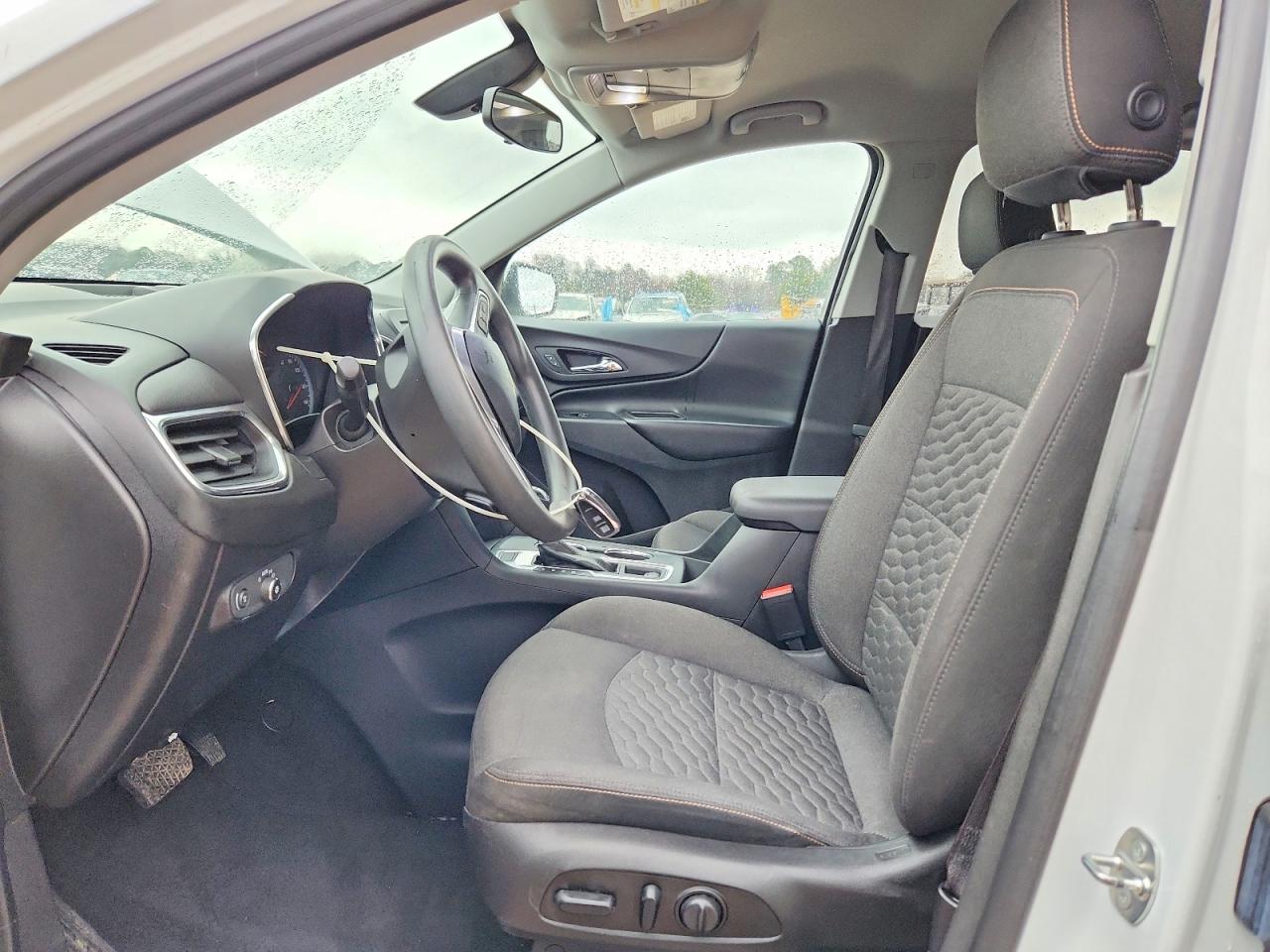 2018 CHEVROLET EQUINOX LT photo 13