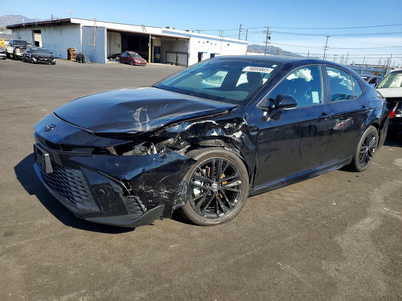 2025 TOYOTA CAMRY