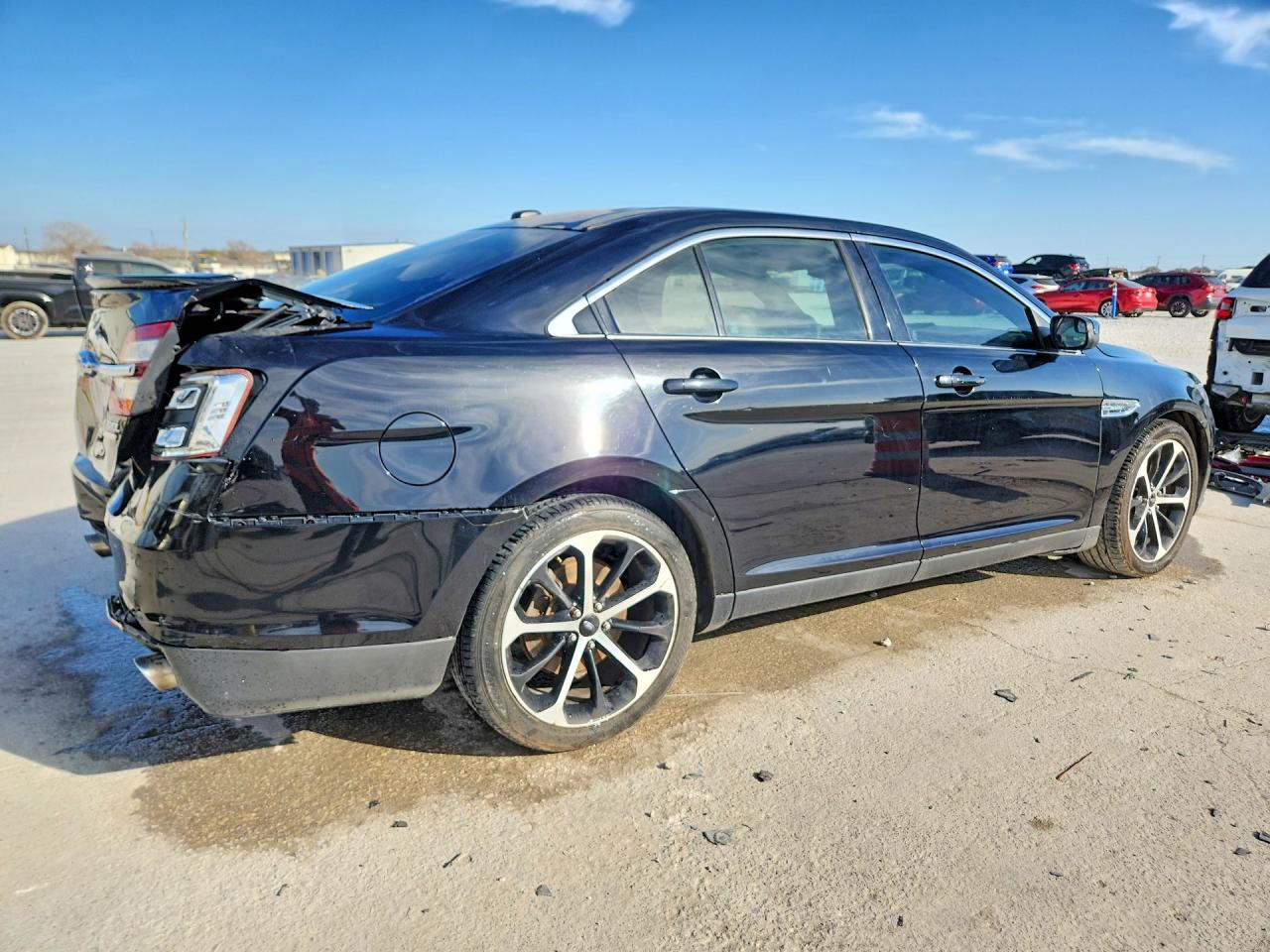 2016 FORD TAURUS SEL photo 5