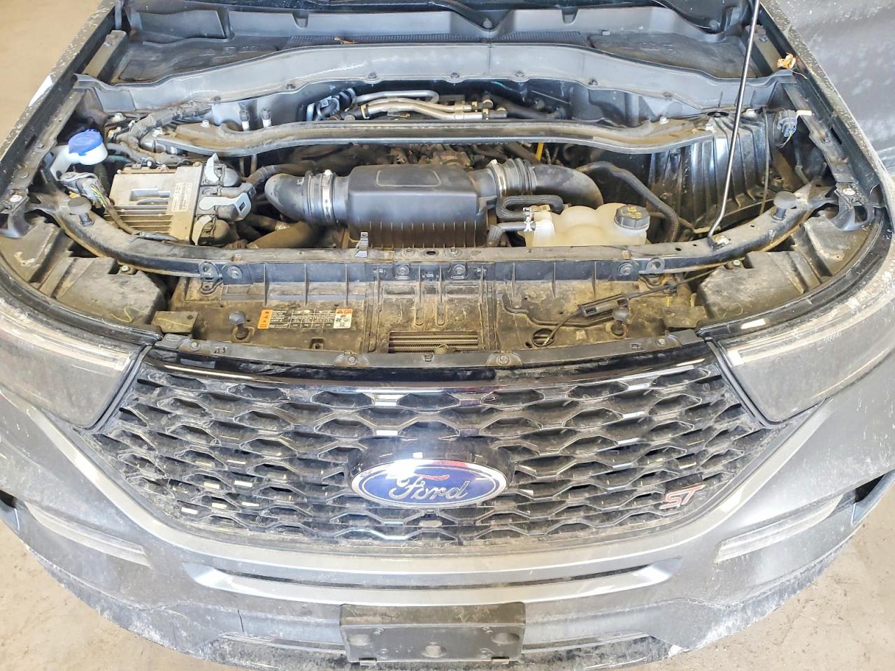2023 FORD EXPLORER ST photo 34
