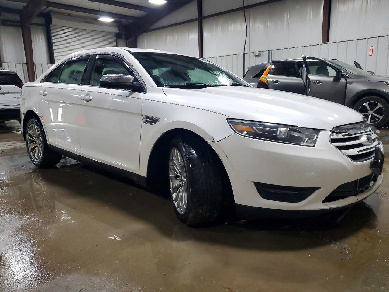2014 FORD TAURUS LIMITED photo 10