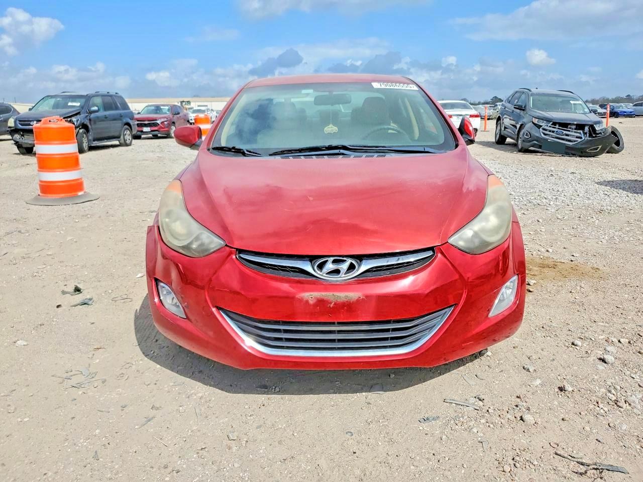 2013 HYUNDAI ELANTRA GLS photo 9