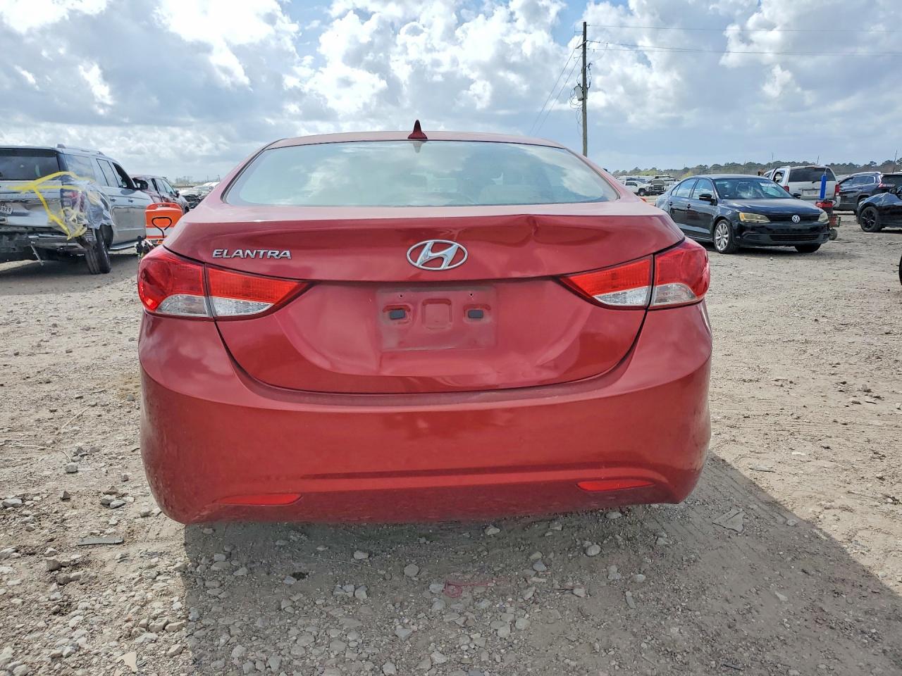 2013 HYUNDAI ELANTRA GLS photo 11