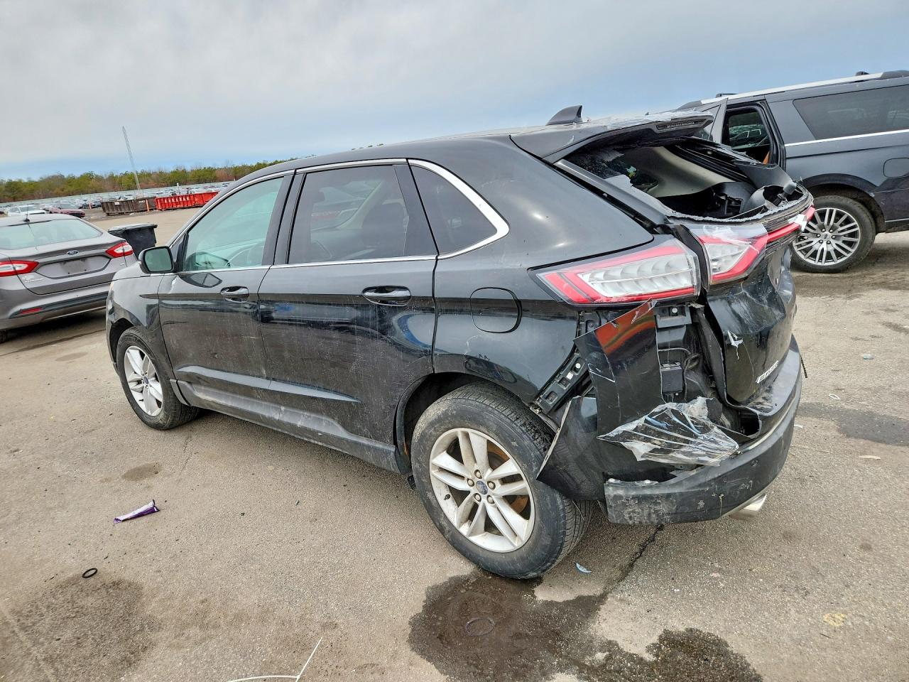 2015 FORD EDGE photo 2