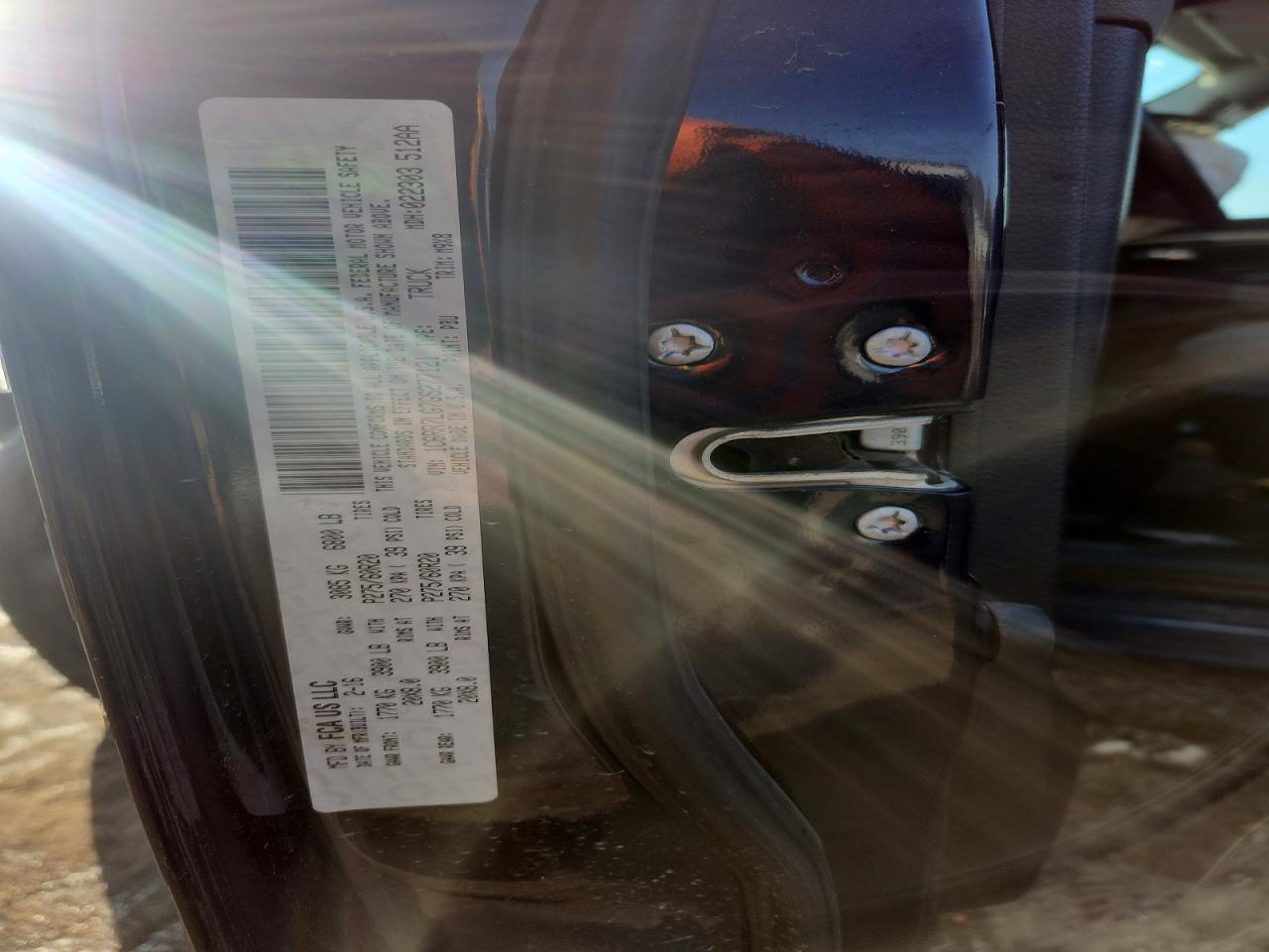 2016 RAM 1500 SLT photo 12