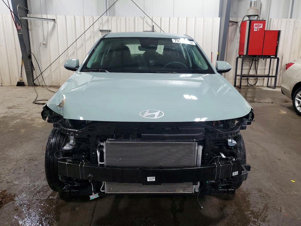 2025 HYUNDAI KONA SE photo 5