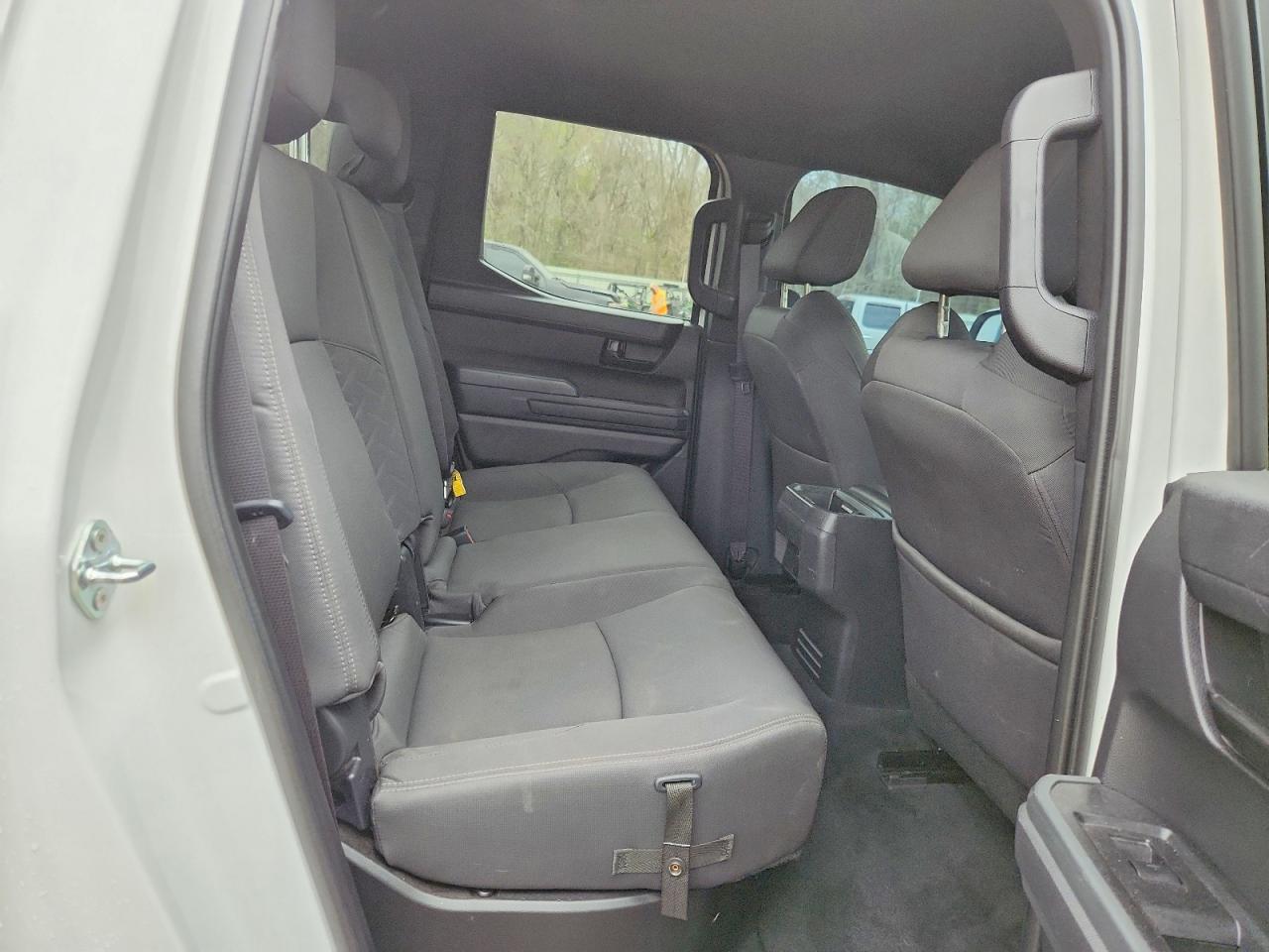 2024 TOYOTA TACOMA SR5 photo 28