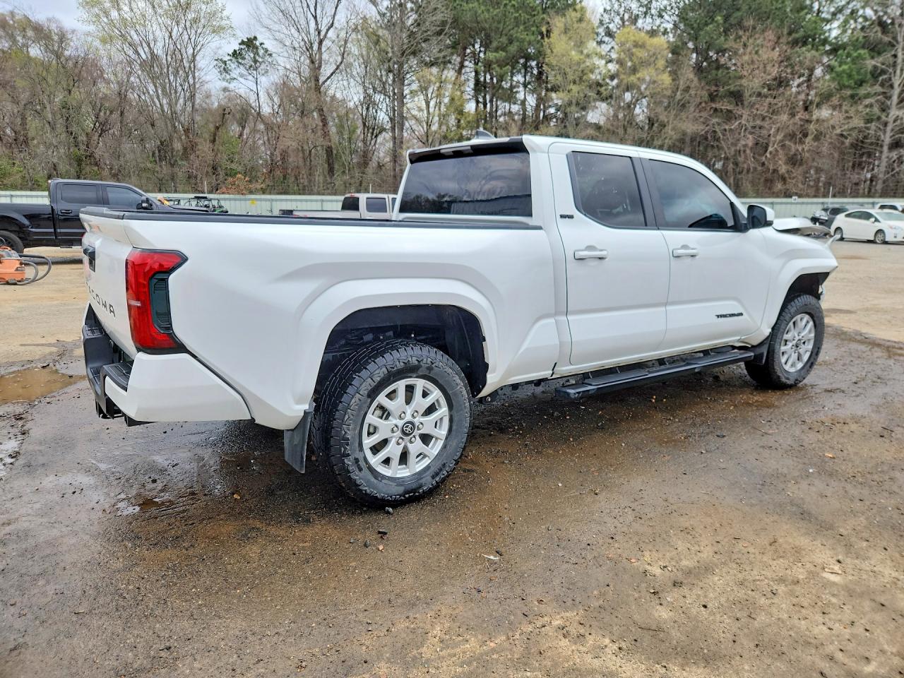 2024 TOYOTA TACOMA SR5 photo 7