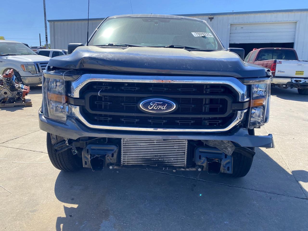 2023 FORD F150 SUPERCREW photo 9