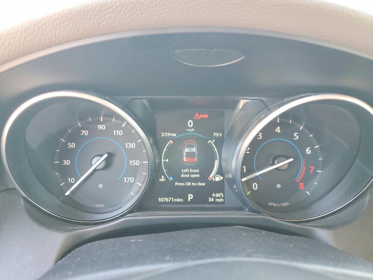 2018 JAGUAR XF PREMIUM photo 9