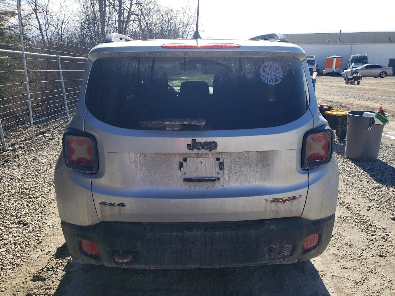2015 JEEP RENEGADE TRAILHAWK photo 21