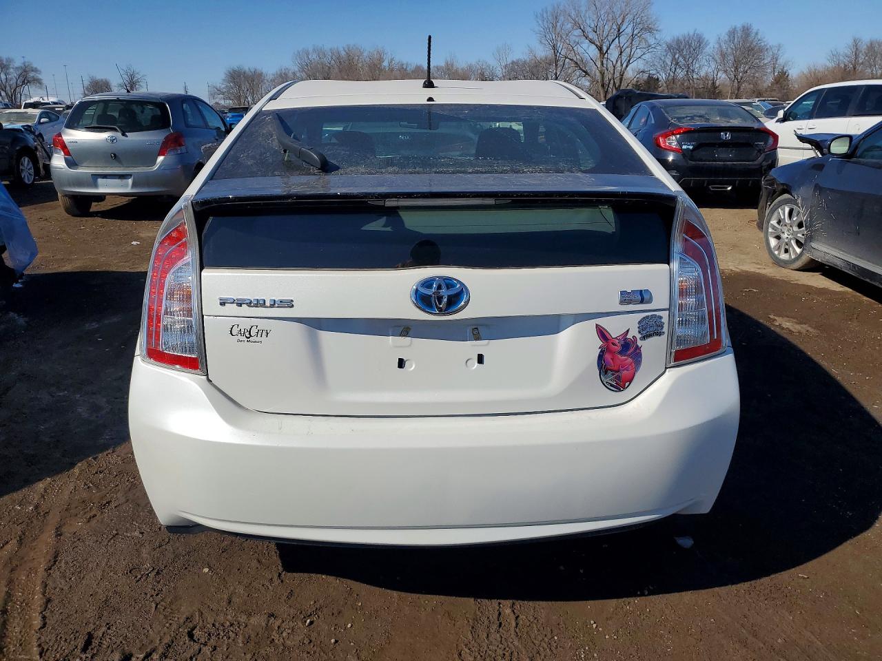 2014 TOYOTA PRIUS TWO photo 11
