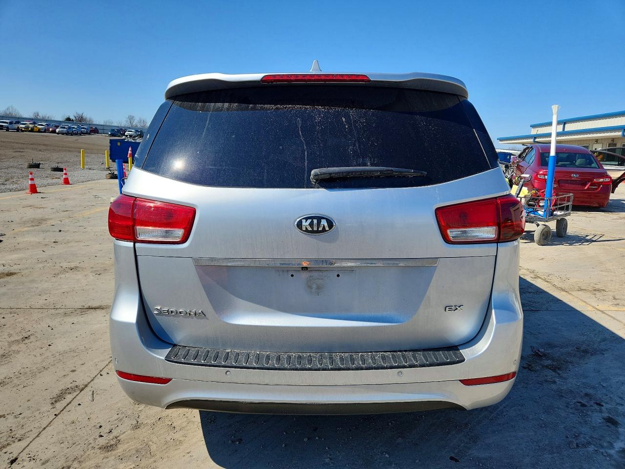 2016 KIA SEDONA EX photo 6