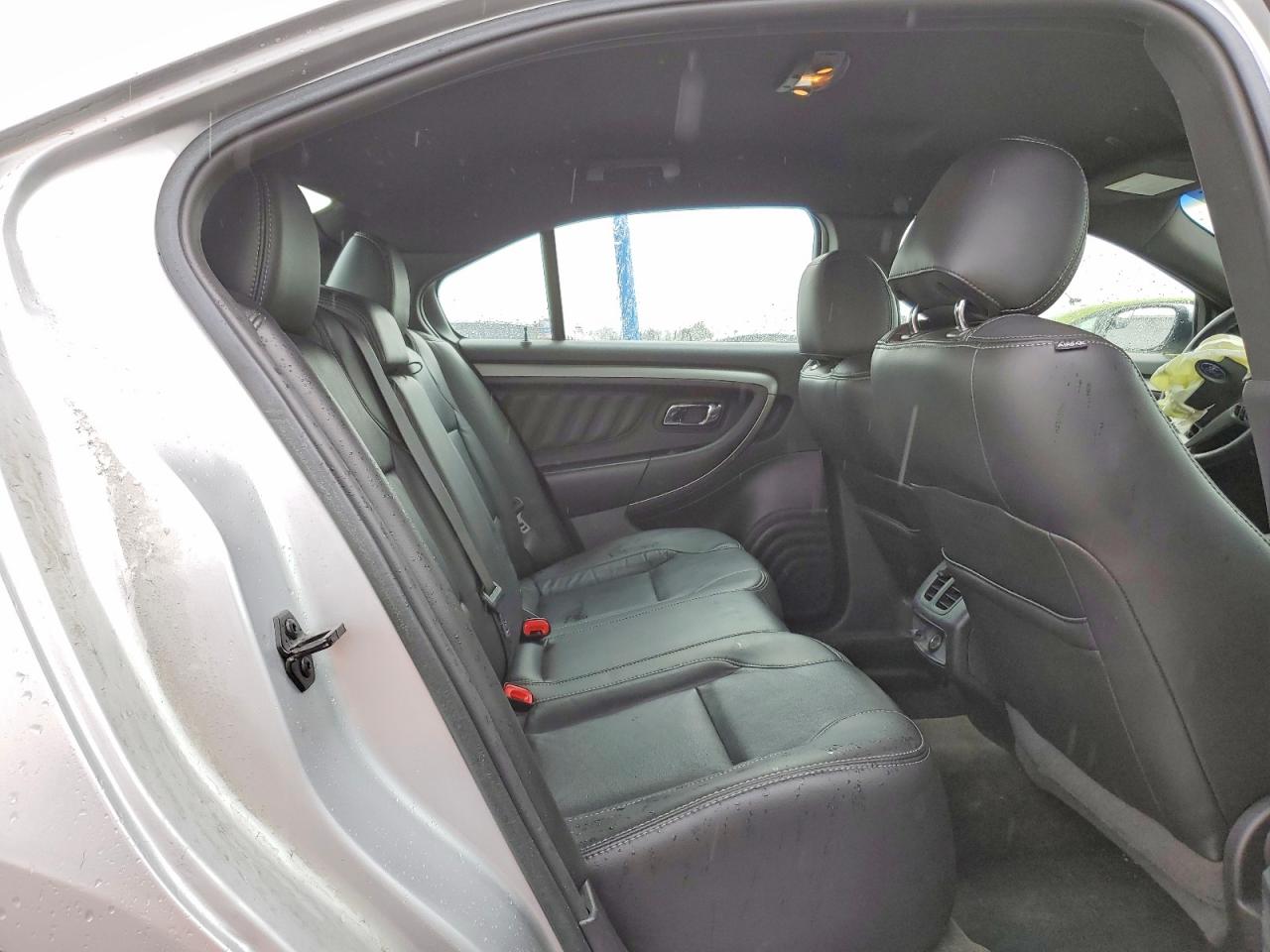 2014 FORD TAURUS SEL photo 19