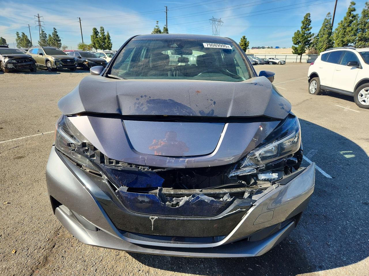 2025 NISSAN LEAF S photo 5