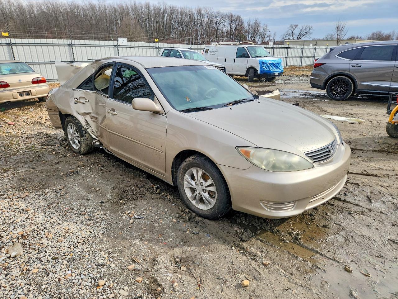 2005 TOYOTA CAMRY LE V6 photo 10