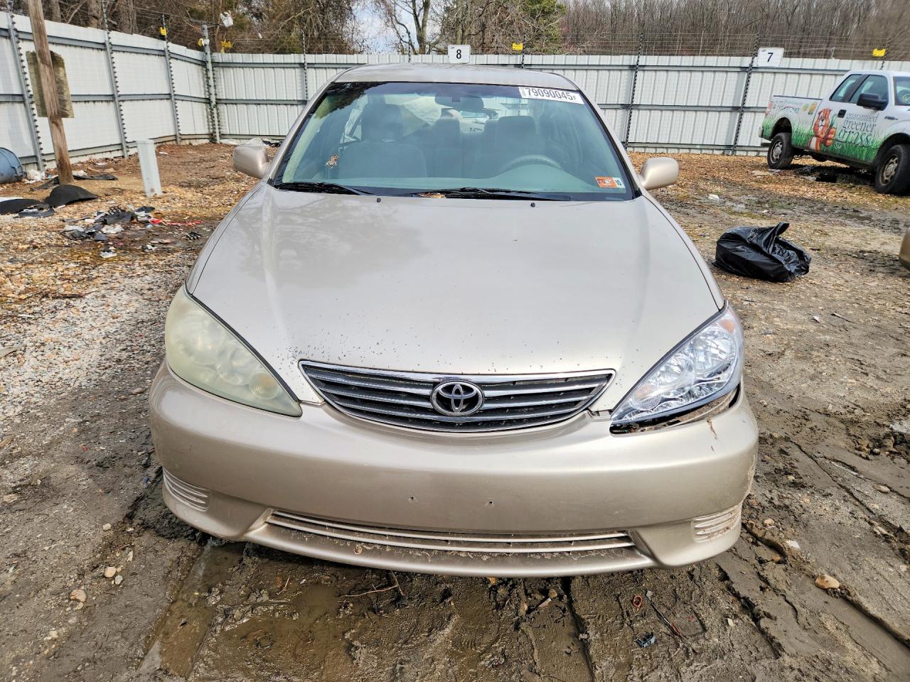 2005 TOYOTA CAMRY LE V6 photo 13