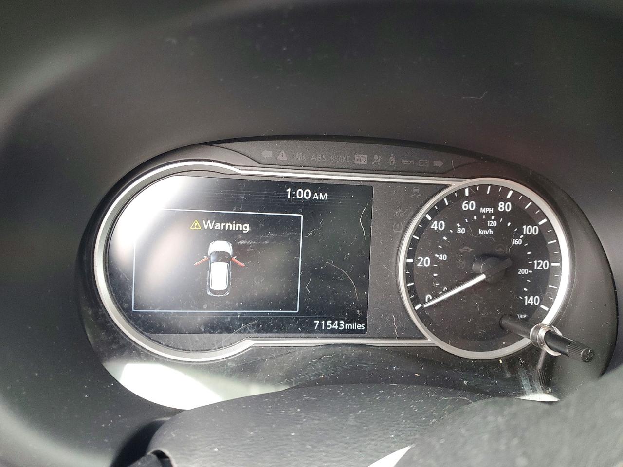 2018 NISSAN KICKS SV photo 9