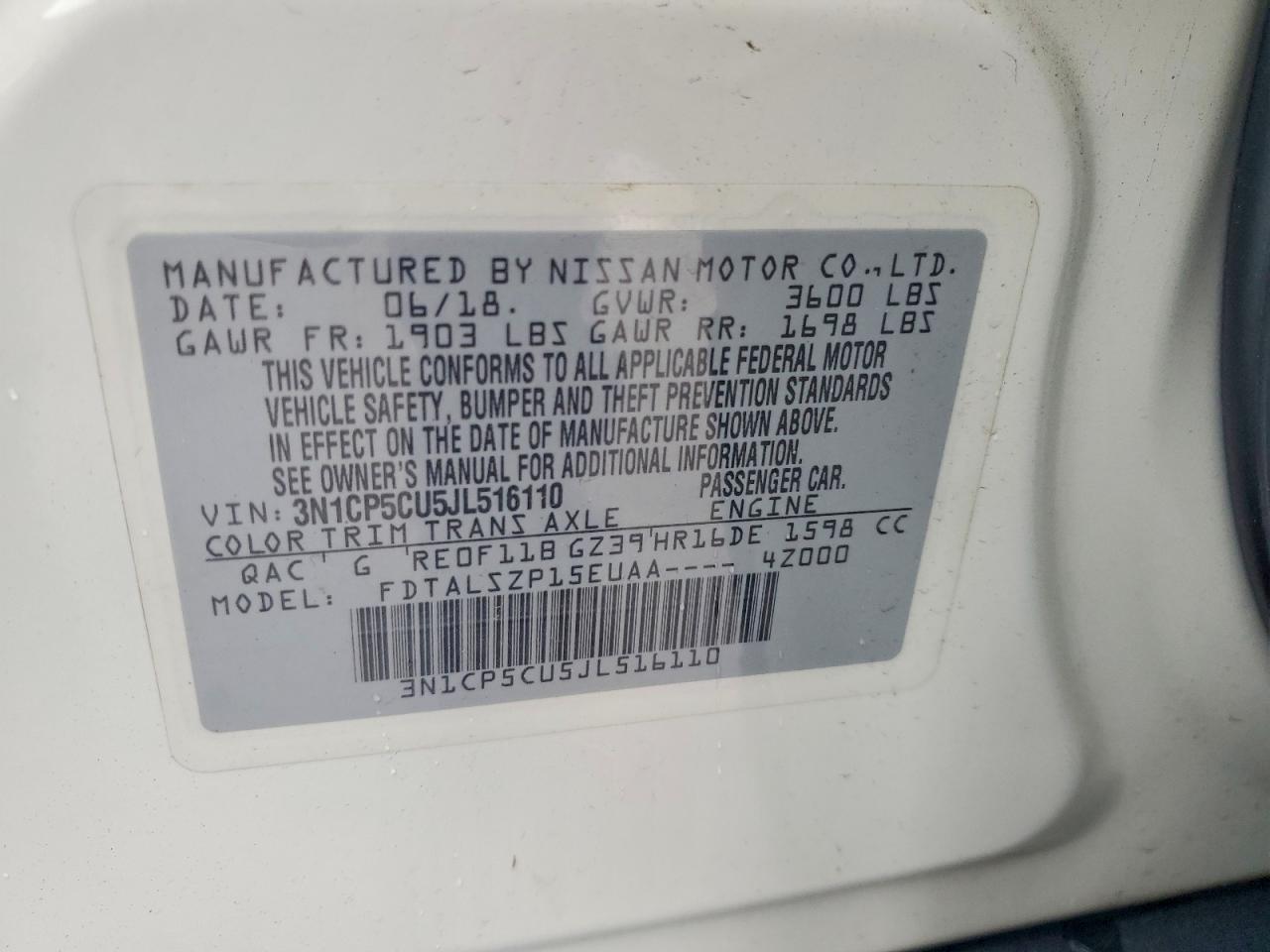 2018 NISSAN KICKS SV photo 12