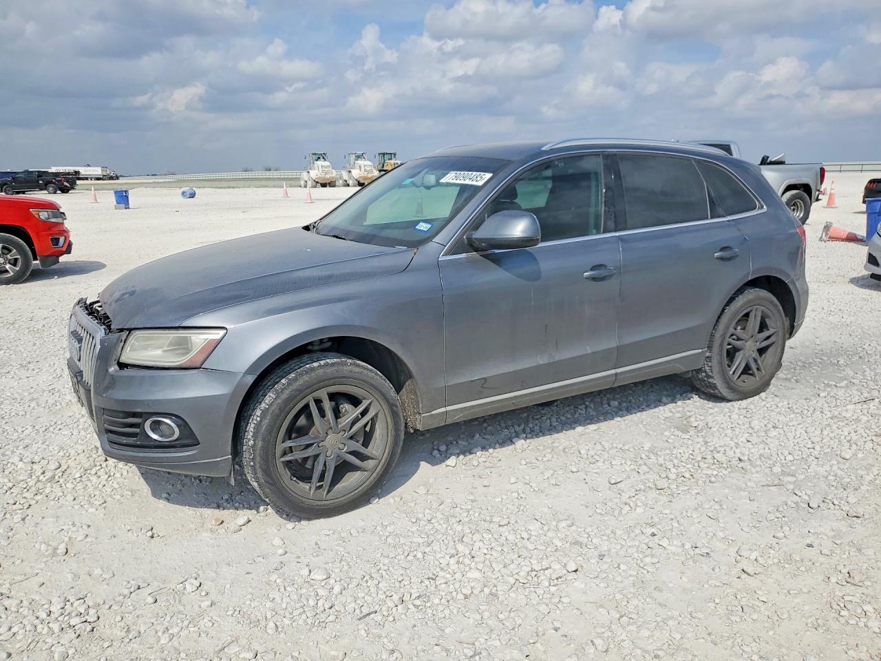 2013 AUDI Q5